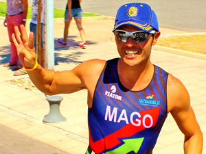Gustavo disfrutando de un triatlón